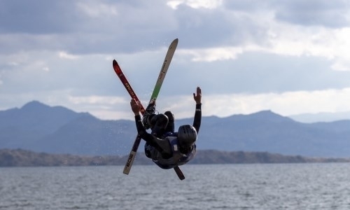 Юлия Галышева восхитила подписчиков трюком в шведских горах. Видео