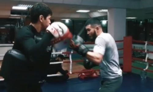 Казахстанский боксер показал видео подготовки к первому за полтора года бою
