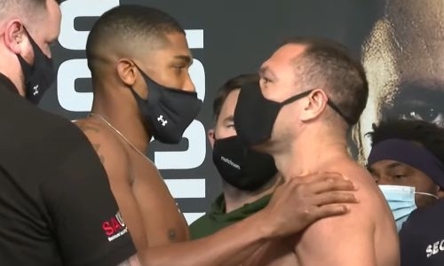 Пулев психологически прессовал Джошуа на взвешивании. Они едва не сцепились. Видео