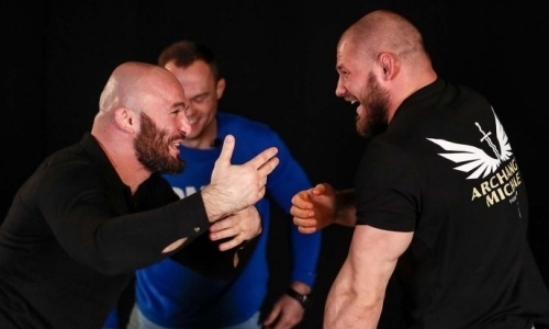 Где смотреть трансляцию турнира АСА 115 с боем Исмаилов — Штырков и двумя поединками казахстанцев