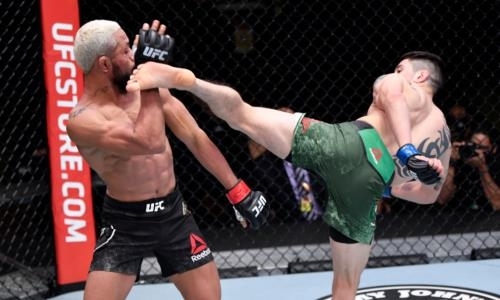 Удивил чемпиона. Сенсационным исходом завершился главный бой турнира UFC 256. Видео