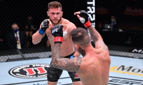 Уроженец Казахстана получил 50 тысяч долларов за крутой нокаут в UFC. Видео