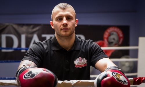 «В королевских условиях». Шеремета показал свой номер в отеле перед боем с Головкиным. Видео