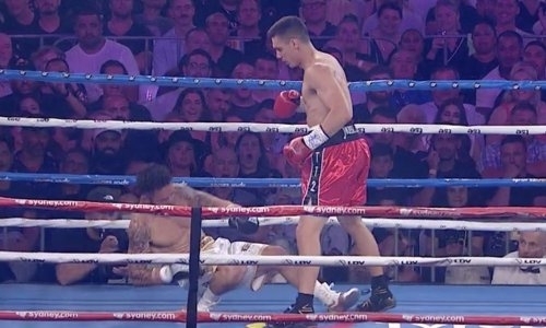 Сын Кости Цзю брутальным нокаутом в первом раунде выиграл бой за титулы IBF и WBO. Видео