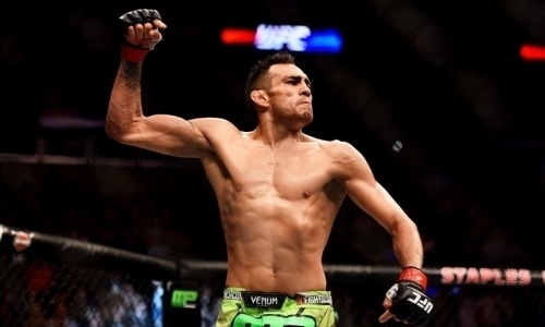 Тони Фергюсон резко отреагировал на слова о его увольнении из UFC