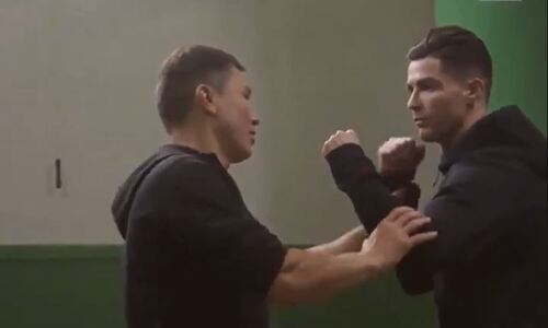 «Отлично, выглядишь как настоящий боксер». Головкин провел мастер-класс для Роналду. Видео