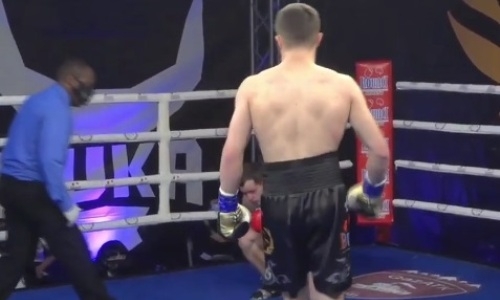 Двукратный вице-чемпион Казахстана нокаутировал россиянина в первом раунде. Видео