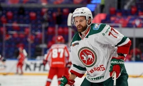 «Грозная сила». Нападающий «Ак Барса» восхитился своим напарником из сборной Казахстана