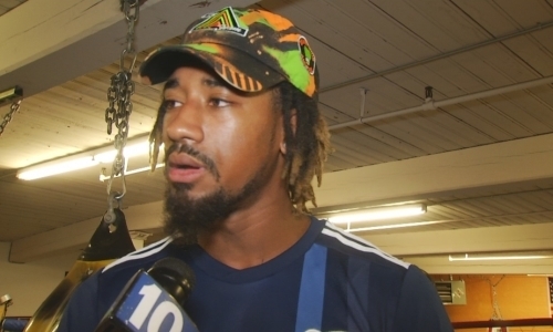 «Если Сондерс слишком напуган». Чемпион мира бросил вызов Головкину и предложил дату