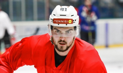 Российский защитник из ВХЛ перешёл в «Актобе»