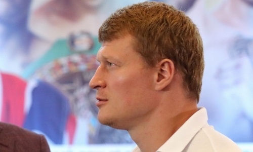 «Действительно хороший боксер». Поветкин высказался о боях Усик — Чисора и Ломаченко — Лопес