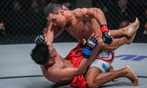 Казахстанский файтер Кайрат Ахметов рассказал о своей цели в жизни