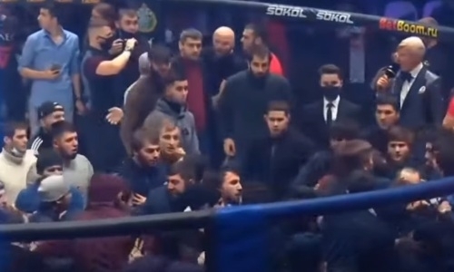 «Не позорьте Москву и промоушн!». Появилось видео массовой драки Исмаилова и Минеева во время турнира Fight Nights Global