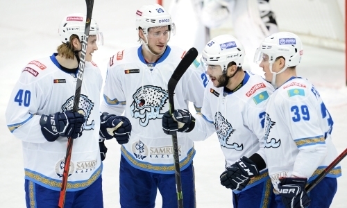 «Cтремится упрочить положение». КХЛ представила превью матча «Барыс» — «Амур»