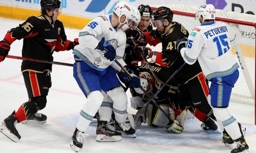 «Авангард» в матче КХЛ против «Барыса» лишился двух хоккеистов основного состава