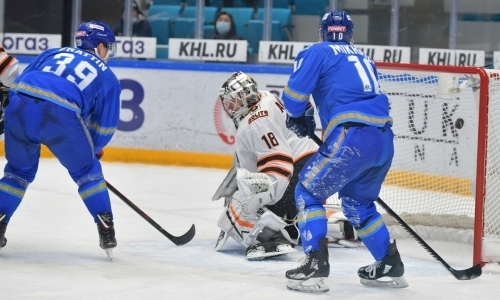 «Концовка получилась яркой». В России разобрали важные моменты матча «Барыс» — «Амур»