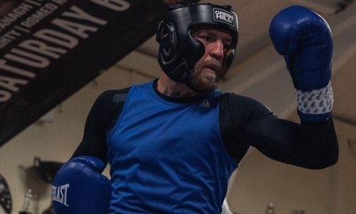 Конор Макгрегор показал, как готовится к бою с Дастином Порье