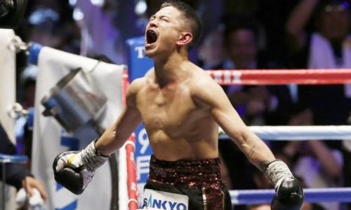 Главный бой последнего вечера бокса в году закончился жестким нокаутом от чемпиона мира. Видео