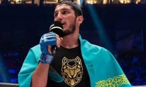 Казахстанский боец узнал дату титульного боя с чемпионом FNG