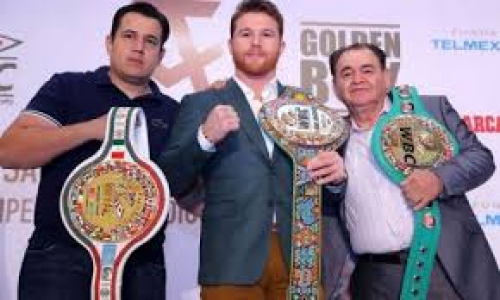 «И я вам говорю об этом как мексиканец». Эдди Рейносо объяснил, в чем уникален и велик «Канело»