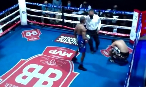 Парень из Бруклина отправил мексиканца в нокаут в четвертый раз подряд. Видео