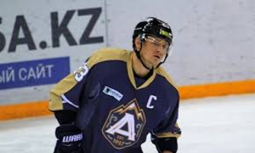 Участник восьми чемпионатов мира установил исторический рекорд в первенстве Казахстана