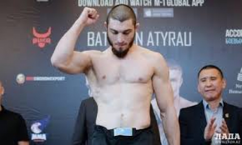 «Ты не хочешь или не получается?». Казахстанский боец бросил уже третий вызов файтеру из Узбекистана