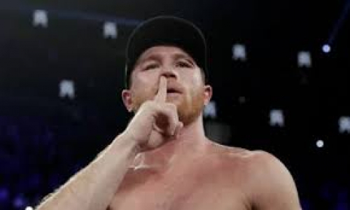 «Я фанат обоих». Лопес назвал самого сложного соперника для «Канело»