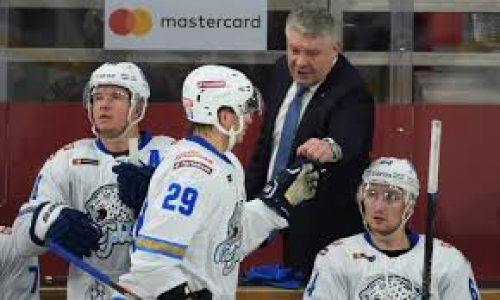 Юрий Михайлис после победы над «Автомобилистом» заявил о героизме хоккеистов «Барыса»