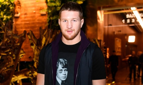 «На меня напали шакалы и гиены». Минеев высказался о массовой драке с Исмаиловым