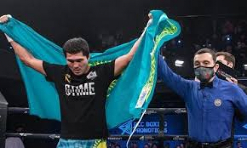 Казахстанский боксер выступит в андеркарде боя Ковалева с непобежденным узбеком