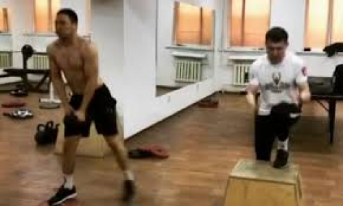 Компания Сондерса и Фьюри показала видео с тренировок казахстанских боксеров 