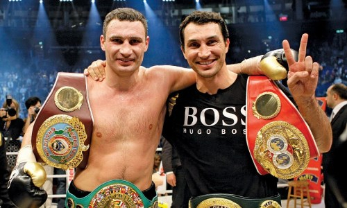 Пиковый Виталий Кличко против пикового Владимира Кличко. Звезды бокса дали прогноз