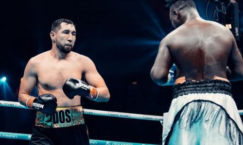 Обладатель трех чемпионских титулов из Казахстана заинтриговал болельщиков