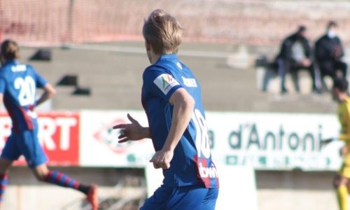 Клуб казахстанца сыграл вничью с командой Фернандо Торреса в матче с голом сына Диего Симеоне