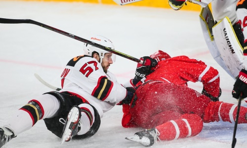 Принципиальный соперник «Барыса» крупно проиграл и потерпел третье поражение кряду в КХЛ. Видео