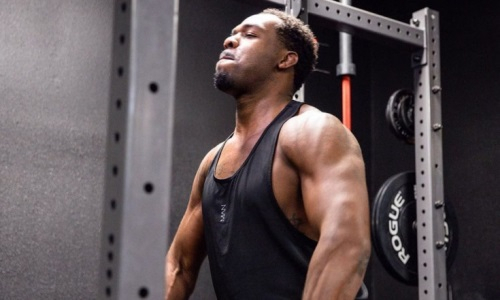 Джон Джонс опубликовал видео убийства кабана. Ему пришлось извиняться