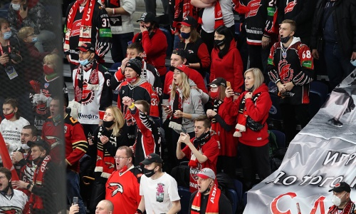 Принципиальный соперник «Барыса» в КХЛ объявил о возвращении болельщиков на трибуны