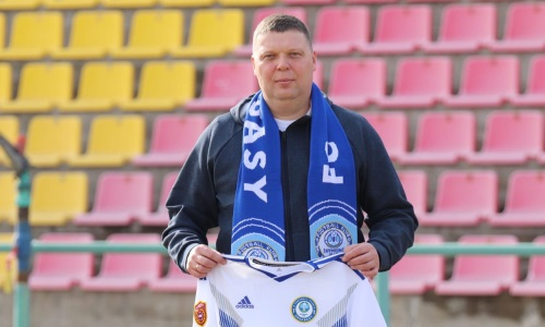 «Ордабасы» официально объявил имя нового главного тренера и представил его команде
