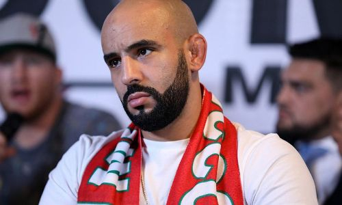 Непобежденный файтер был уволен из UFC за сутки до боя в одном карде с Жумагуловым