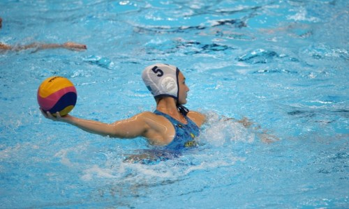 Казахстанские ватерполистки одержали победу в отборочном турнире в Италии