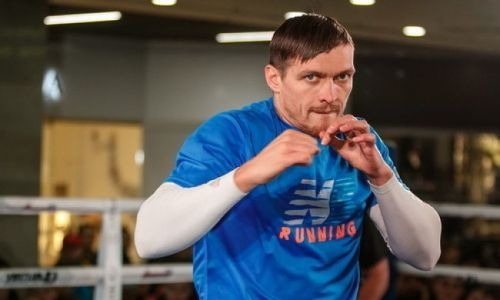 «Тяжелый труд всегда окупается». Усик показал, как тренирует нокаутирующий удар. Видео
