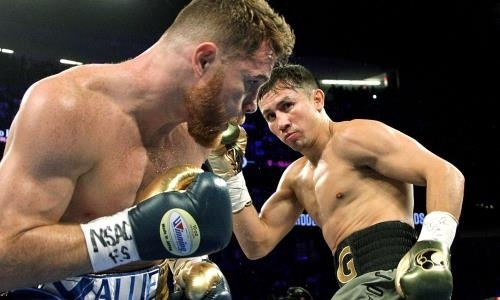 В США назвали потенциального соперника «Канело» в случае срыва третьего боя с Головкиным
