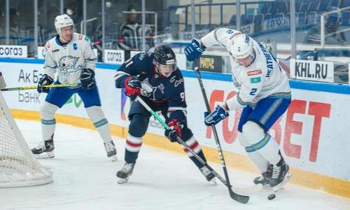 «Нефтехимик» объявил состав на выездной матч КХЛ против «Барыса» в Нур-Султане
