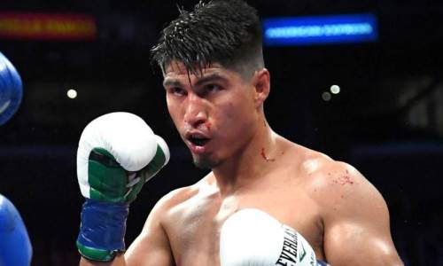«Победит». Экс-чемпион мира в четырех весах дал прогноз на бой Мэнни Пакьяо — Райан Гарсия