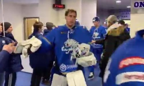 «Жалко, что на ноль не отстоял». «Барыс» показал видео из раздевалки после победы над «Нефтехимиком»