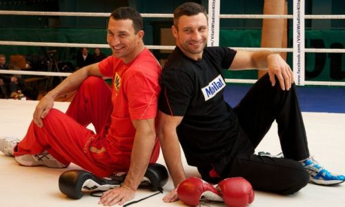 «Здоровается, голову отворачивает». Экс-чемпион мира рассказал о «звездном» уроженце Казахстана