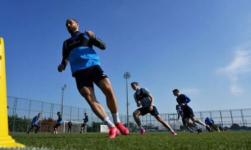 Клуб футболистов сборной Казахстана из РПЛ пройдет тестирование после вспышки коронавируса в составе соперника