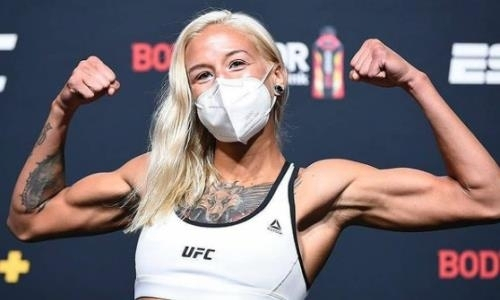 Первая казахстанка в UFC анонсировала свой следующий бой