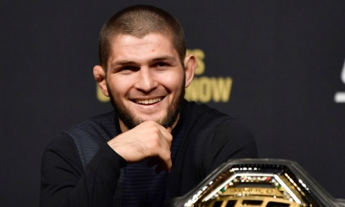 «Познакомился с легендой Голливуда». Хабиб Нурмагомедов поделился фото с Уиллом Смитом